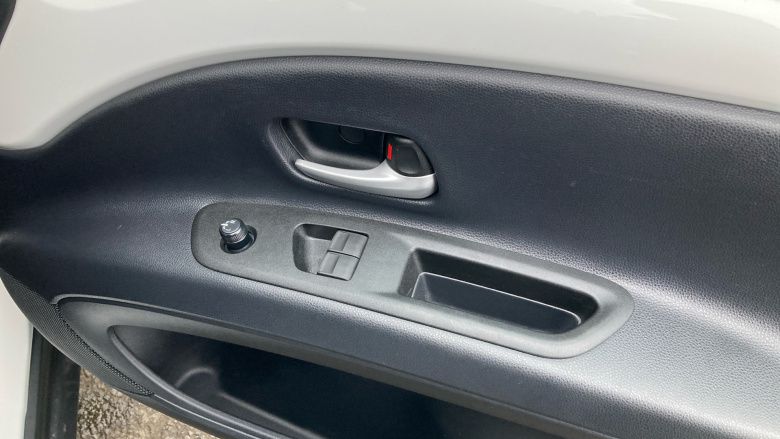 Toyota Aygo X 1.0 VVT-i Pure 5dr Auto Petrol Hatchback